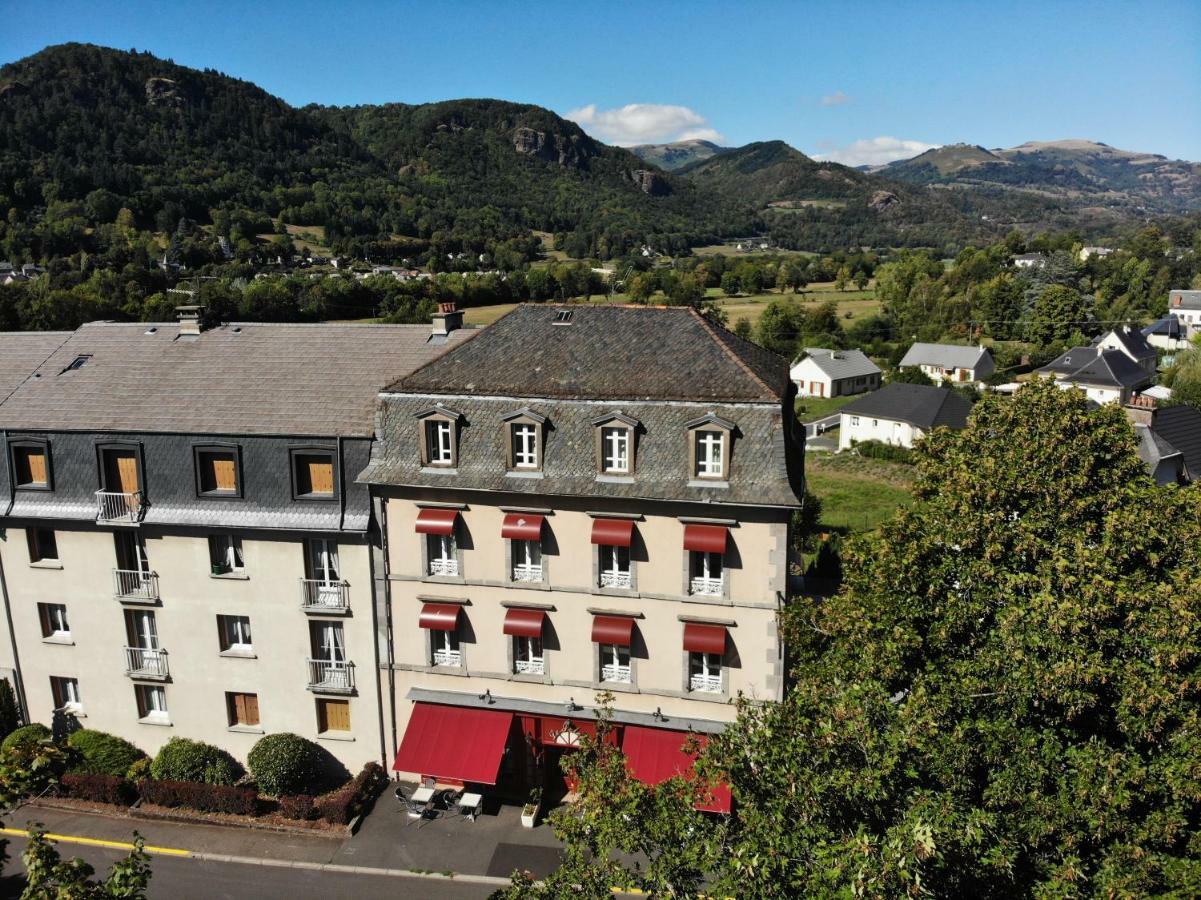 Hôtel et Résidence des Bains Vic-sur-Cère Exterior foto